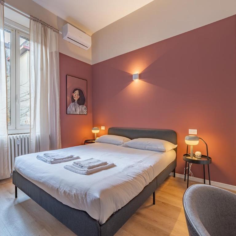 5' from Central Station, with 2 Bedrooms - Appartamento con 2 Camere da Letto e Balcone - 2