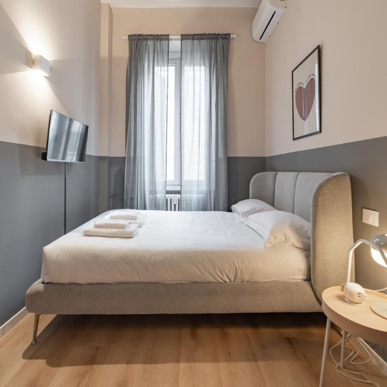 5' from Central Station, with 2 Bedrooms - Appartamento con 2 Camere da Letto e Balcone - 3