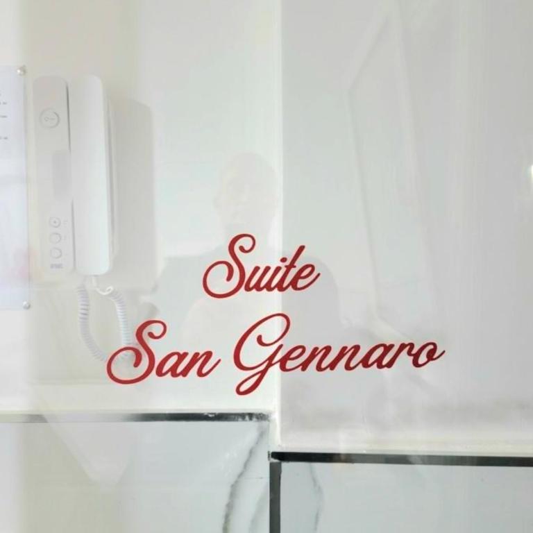 Suite SAN GENNARO - Appartamento con 2 Camere da Letto - 18