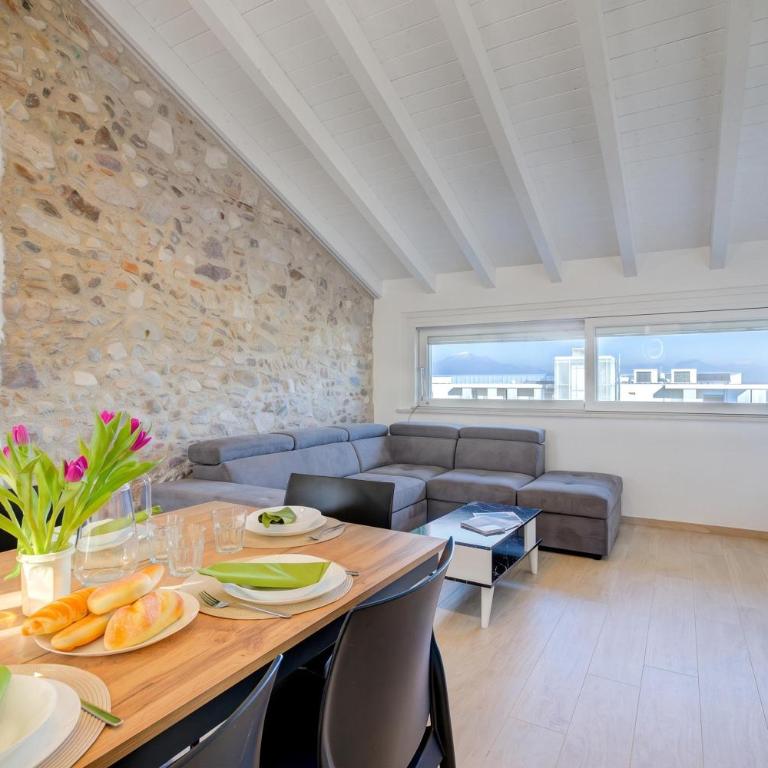 Peschiera Apartments Near The Lake - Apartment with Lake View - 19
