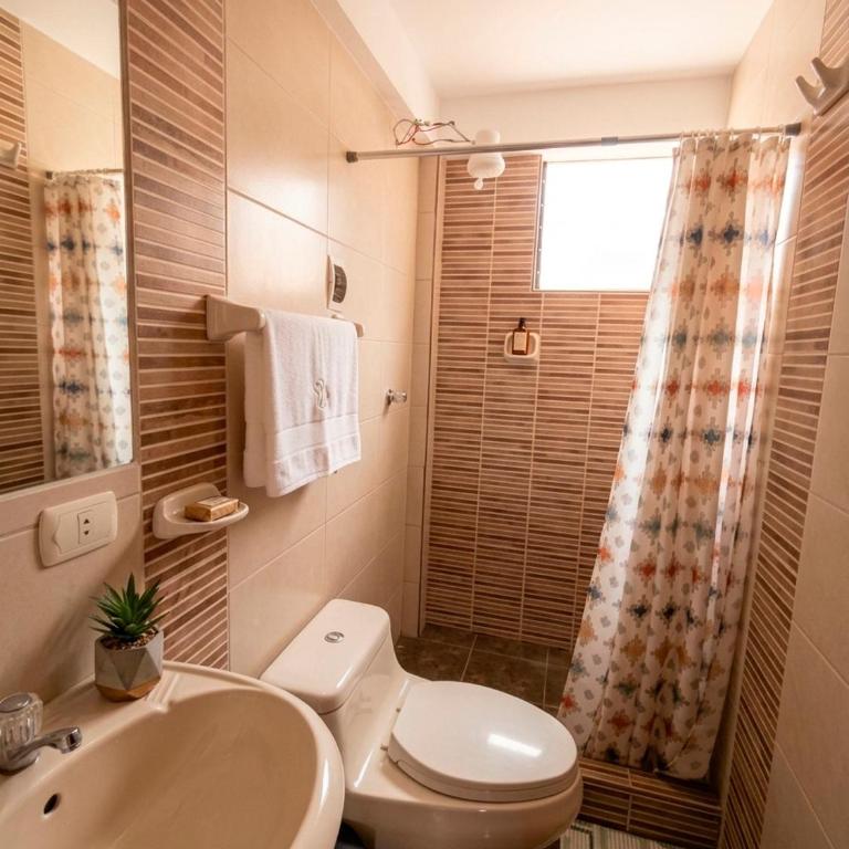 Cusco Haven - Departamento Cómodo con Cocina y Lavandería - Two-Bedroom Apartment - 10