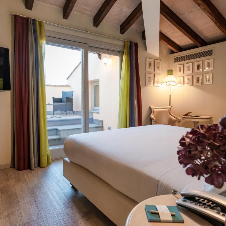 Ville Sull'Arno - Preferred Hotels & Resorts - Junior Suite con Balcone - 2
