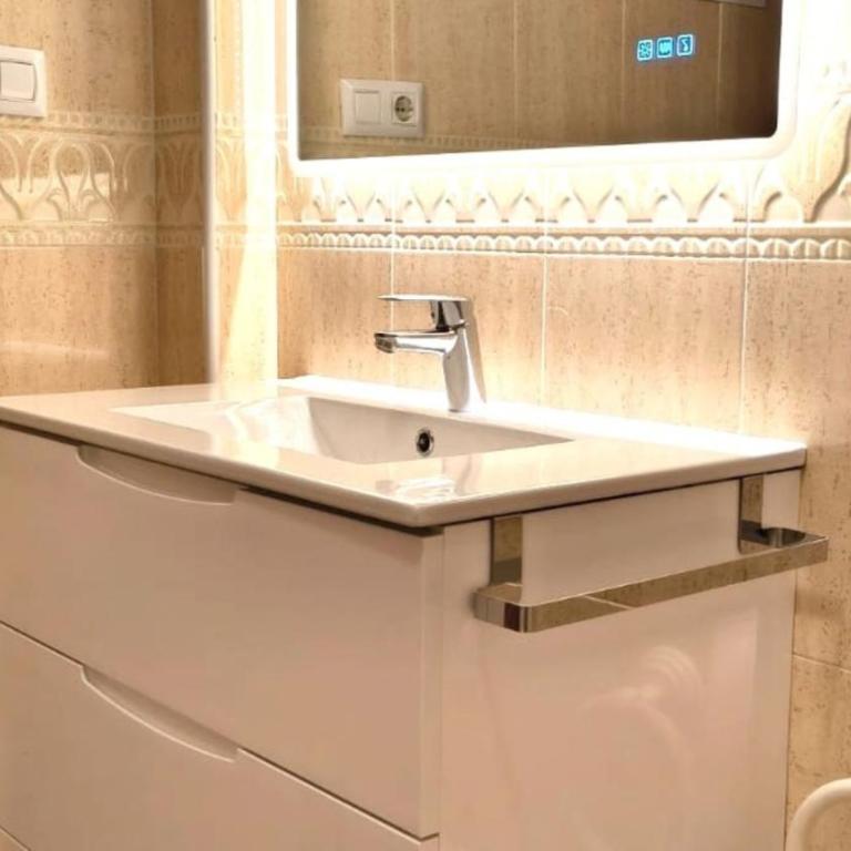 Apartment near the beach - Apartamento de 2 dormitorios - 25