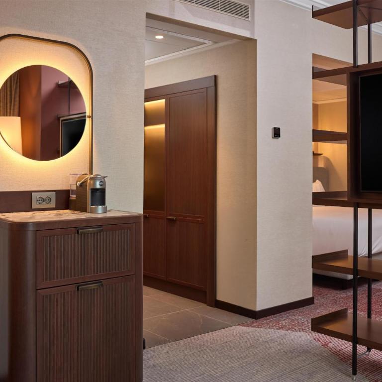 Hilton Milan - Junior Suite - 1