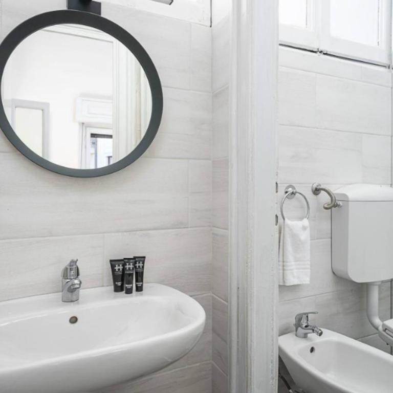 Classbnb - 4 Apartments - Milano Garibaldi - 5 min to Moscova M2 Green Line - Appartamento Deluxe con 2 Camere da Letto - 11