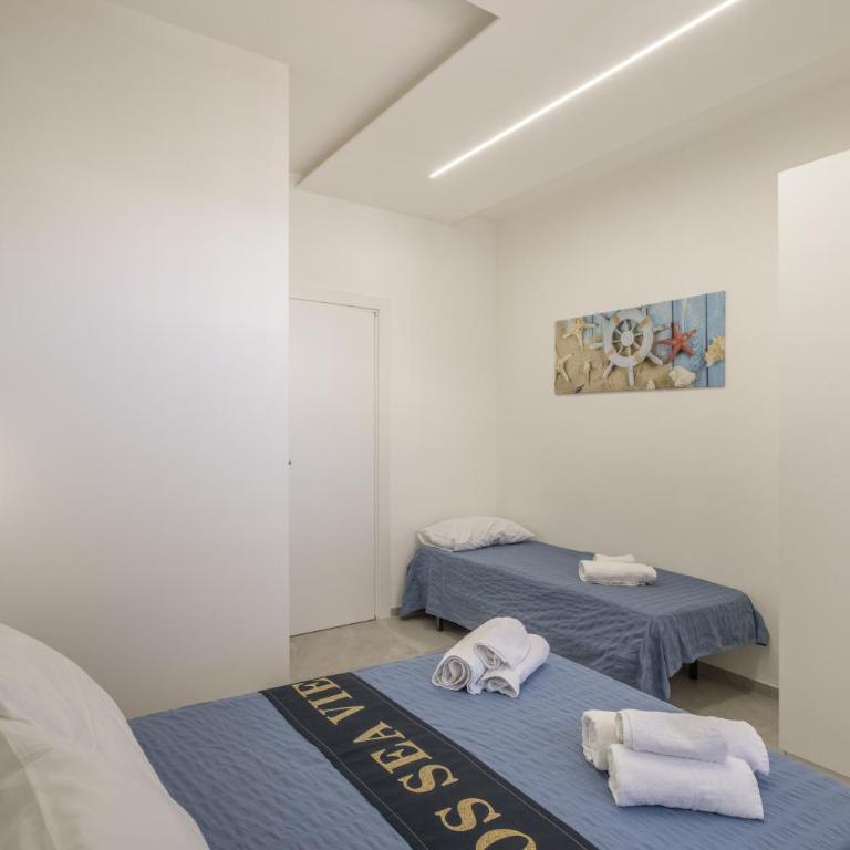 Naxos Sea View - Two-Bedroom Deluxe Apartment with Ocean View - 17