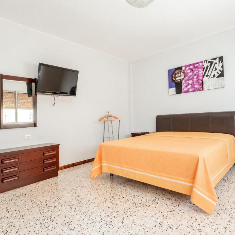 3 Bedroom Amazing Apartment In L'ametlla De Mar - Apartamento de 3 dormitorios - 7