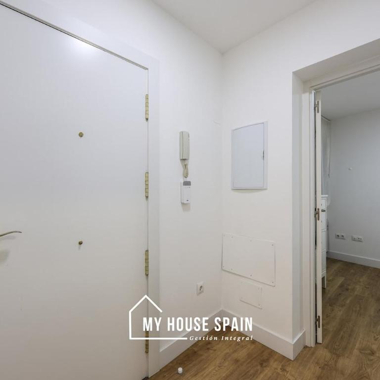 MyHouseSpain - Encanto en el Barrio de las Letras - Apartamento de 3 dormitorios - 19
