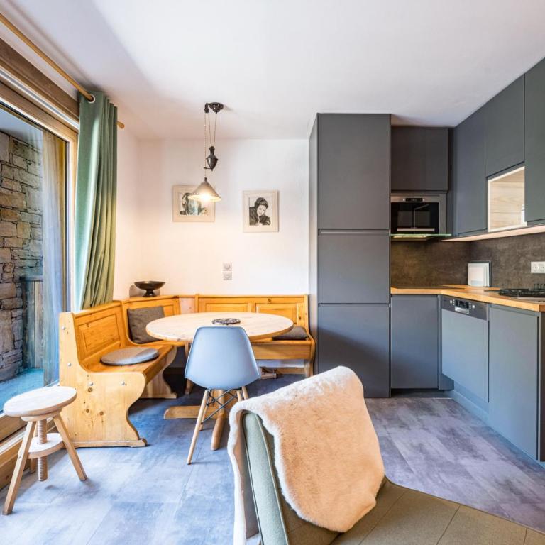 Appartement rénové avec accès pistes, parking couvert - Apartment mit 1 Schlafzimmer - 7