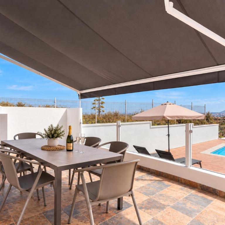 TenoHomes Villa SAYAN, Private Pool & Teide Views - Villa de 3 dormitorios - 2