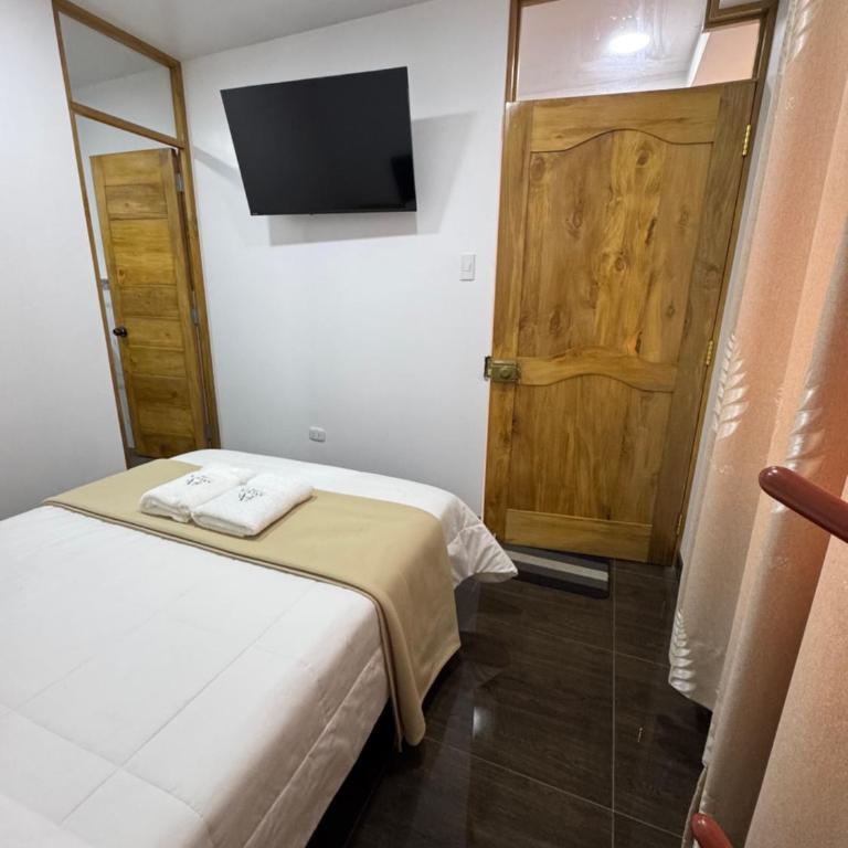 Amaia Lodge Oxapampa - Double Room with Private Bathroom - 2