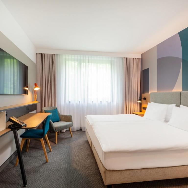 Holiday Inn Munich - Westpark by IHG - Standard Zimmer mit Kingsize-Bett - 6
