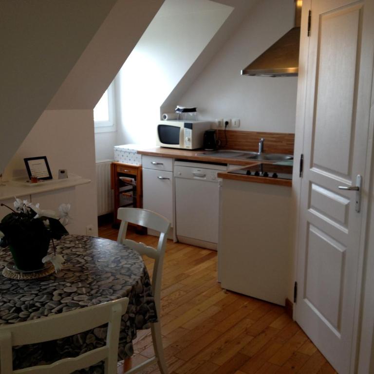 Appartements et gîte Les Hauts de Sophia - Apartment with Sea View - 11