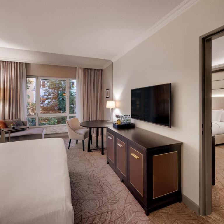 Hilton Munich City - Familienzimmer mit Verbindungstür - 4