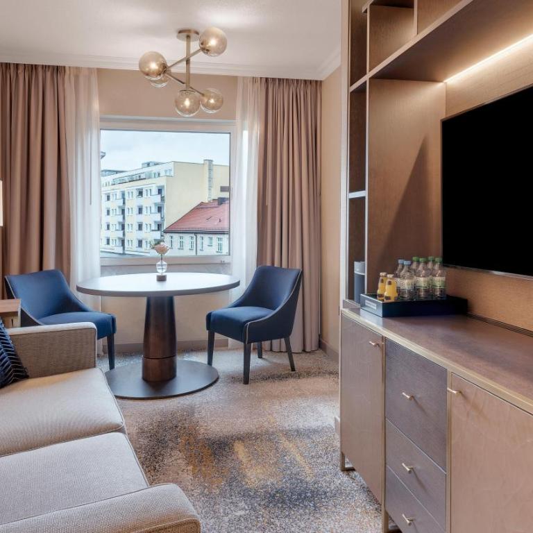 Hilton Munich City - Junior Suite mit 2 Einzelbetten - 2