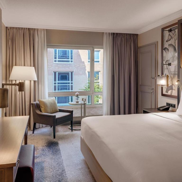 Hilton Munich City - Executive Suite mit Kingsize-Bett - 2