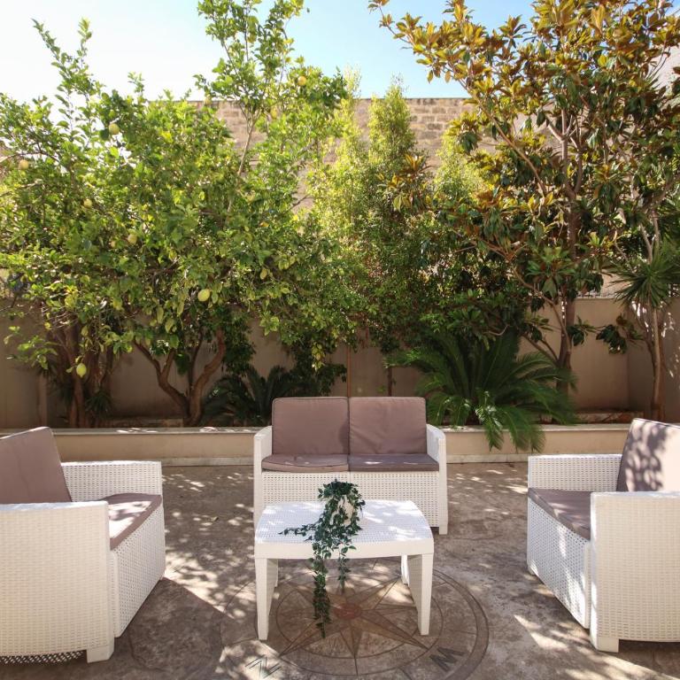 Castello a Mare Residence - Apartamento Deluxe de 1 dormitorio con vistas al jardín - 12