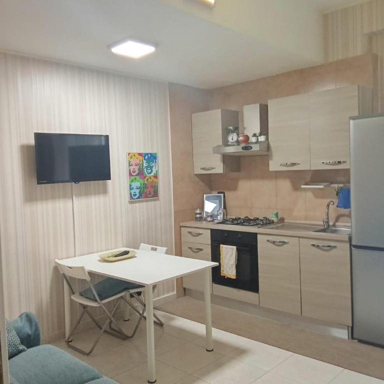 Palizzi Home 42 - One-Bedroom Apartment - 2