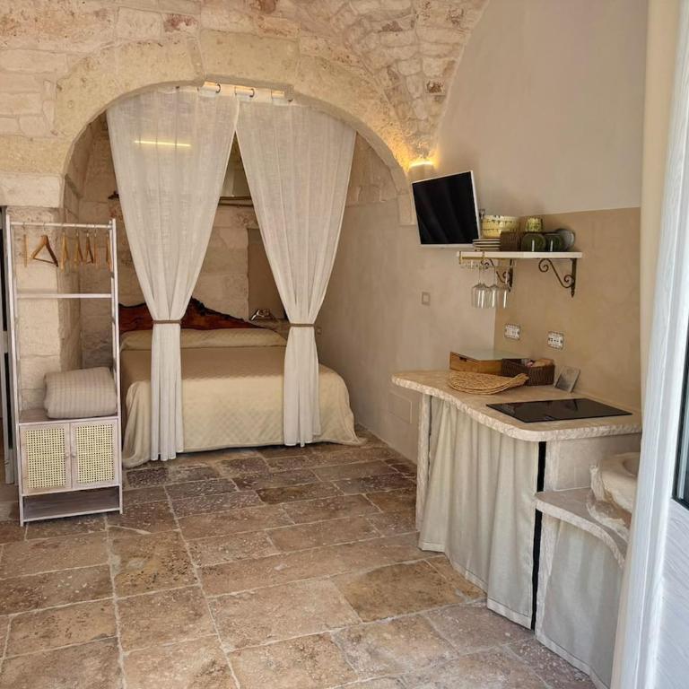 Romantic Stone Suite with Private Whirlpool Tub - Apartment mit 1 Schlafzimmer - 7