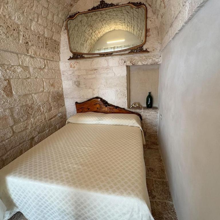 Romantic Stone Suite with Private Whirlpool Tub - Apartment mit 1 Schlafzimmer - 8