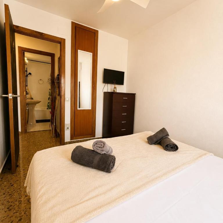 Gran Apartamento - Av Cortes Valencianas - 4 Habitaciones - Apartment - 21