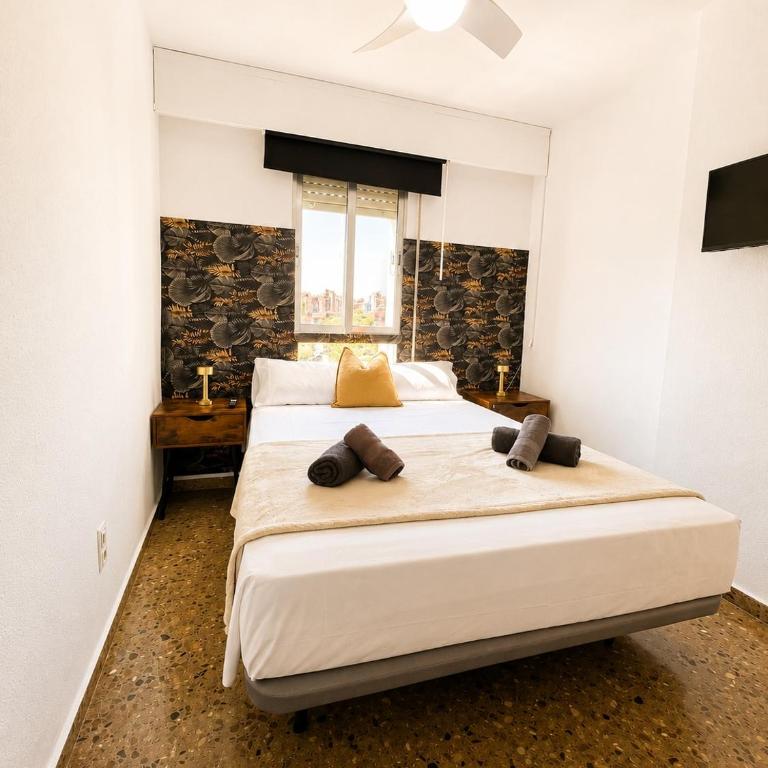 Gran Apartamento - Av Cortes Valencianas - 4 Habitaciones - Apartment - 27