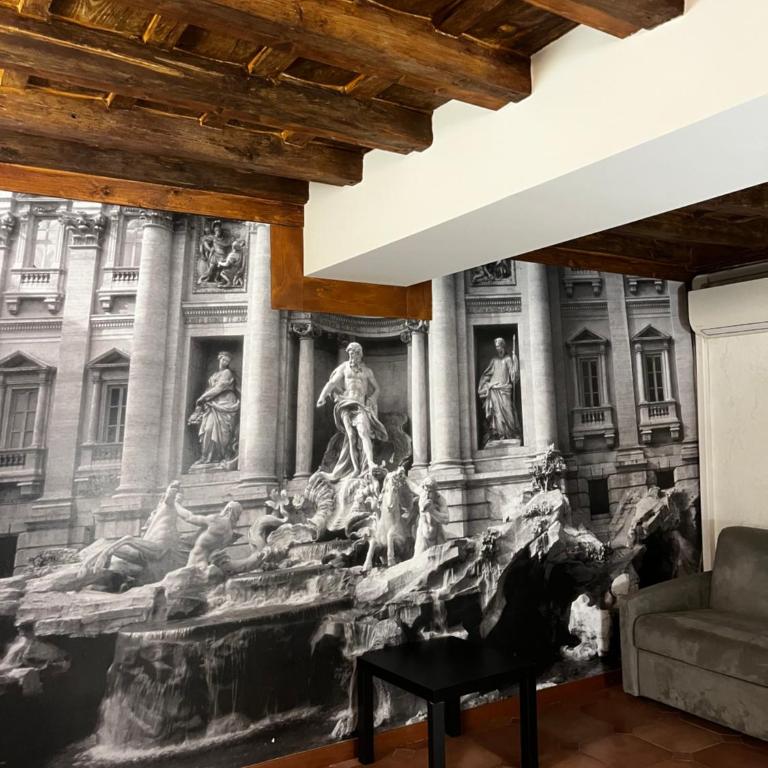 Sistina Apartment Steps from Trevi Fountain - Apartment - Split Level - 3