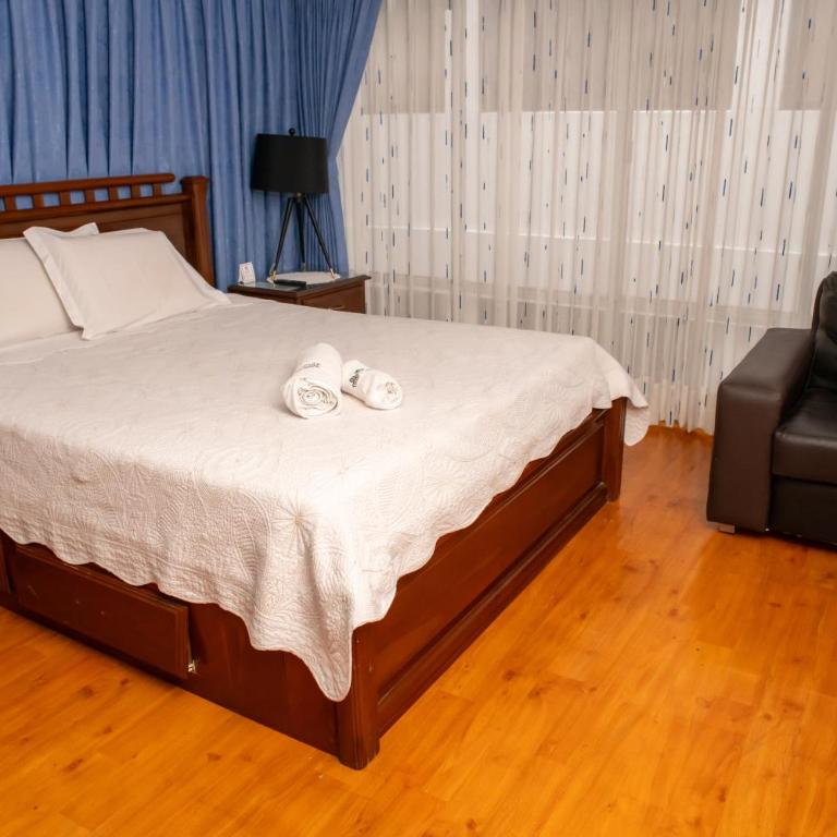 Buen Retiro Apart Hotel - Apartamento de 2 habitaciones con zona de cocina - 1