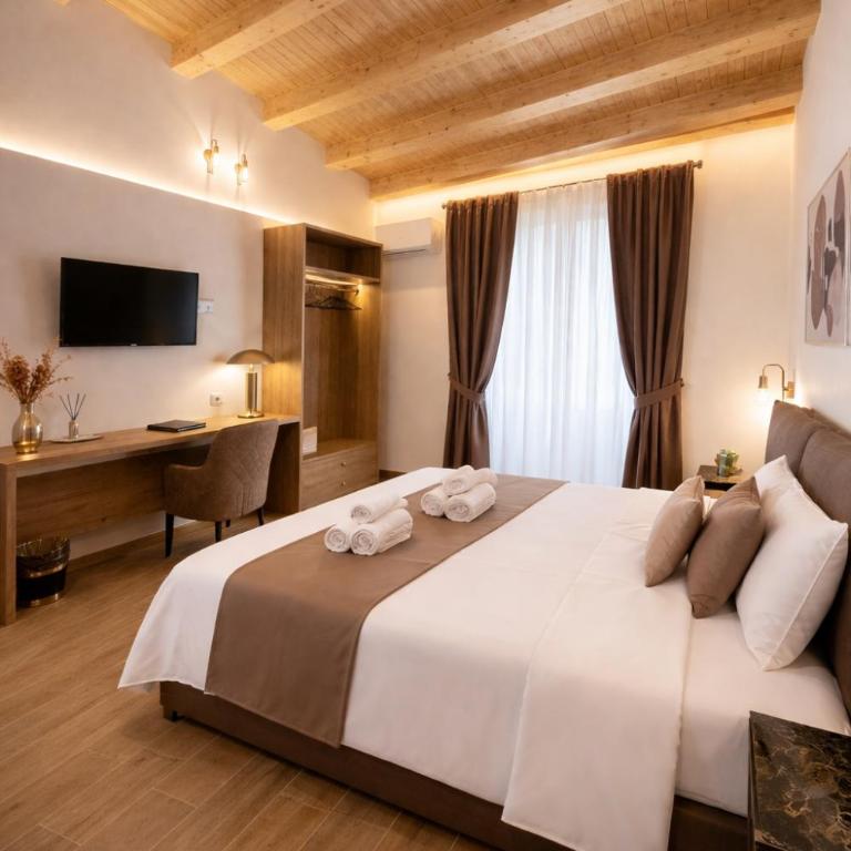 Sicily Luxury Cathedral Palace - Deluxe Suite - 3