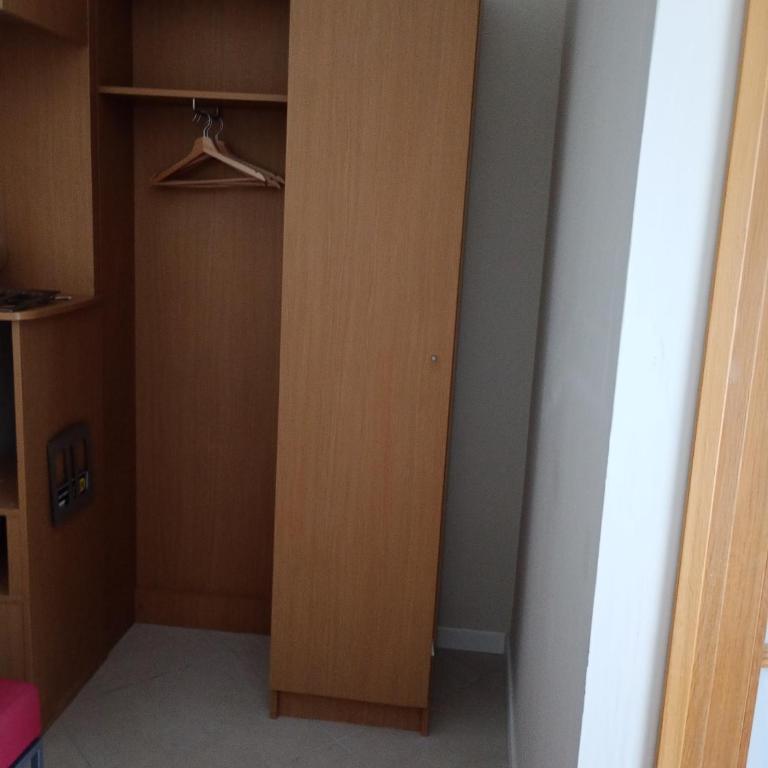 Home & B - Zimmer mit Kingsize-Bett und Balkon - 11