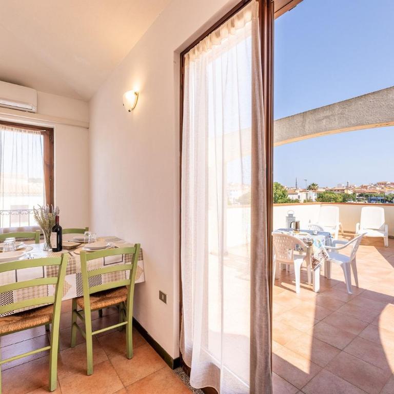 Glorious Residence Le Pavoncelle 1 Bedroom sleeps 4 plus a child bed possible - Appartamento - 24