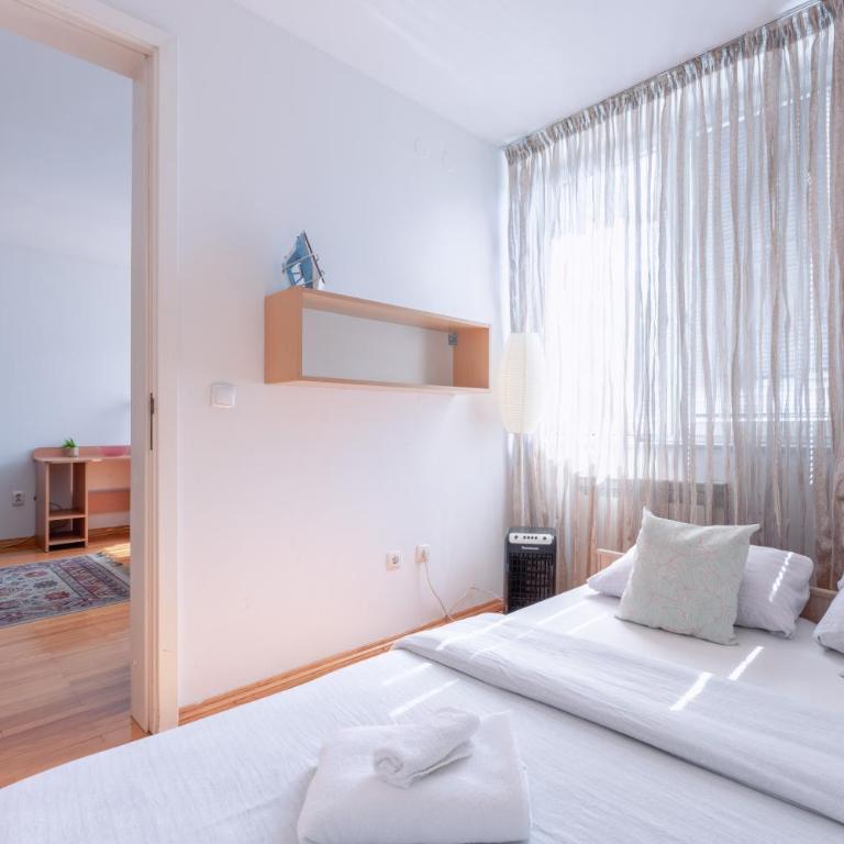 Modern 2BDR apartment in the center - FREE PARKING - Apartman sa 2 Spavaće Sobe - 16