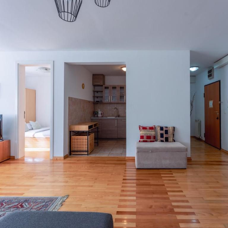 Modern 2BDR apartment in the center - FREE PARKING - Apartman sa 2 Spavaće Sobe - 22