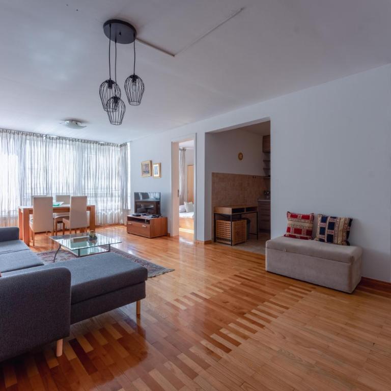 Modern 2BDR apartment in the center - FREE PARKING - Apartman sa 2 Spavaće Sobe - 24