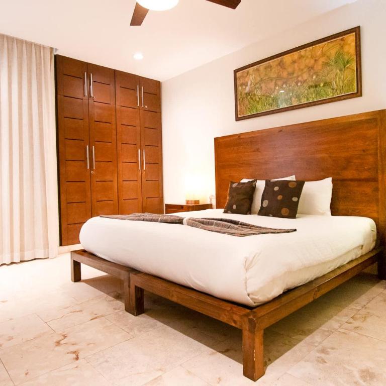 Central 2BR I Rooftop Pool - Walk to 5th - Appartement 2 Chambres - 23