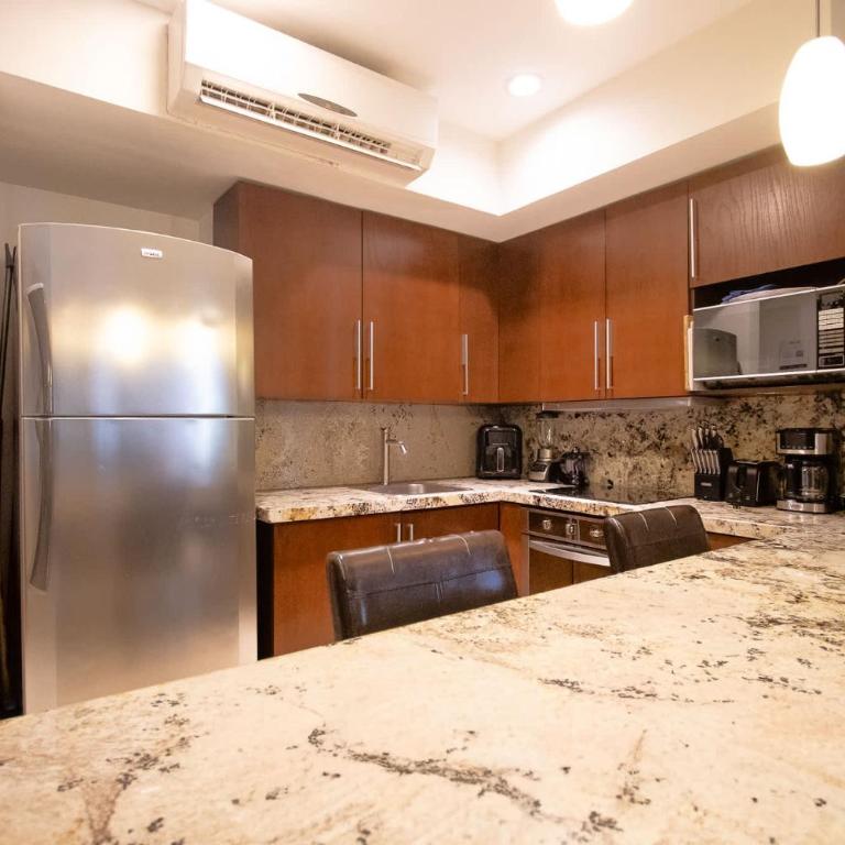 Central 2BR I Rooftop Pool - Walk to 5th - Appartement 2 Chambres - 25