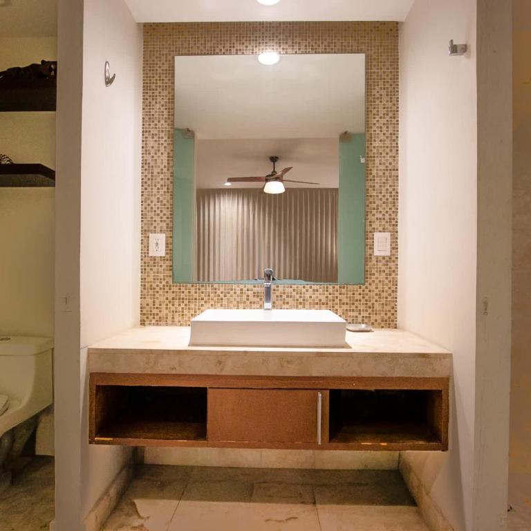 Central 2BR I Rooftop Pool - Walk to 5th - Appartement 2 Chambres - 46