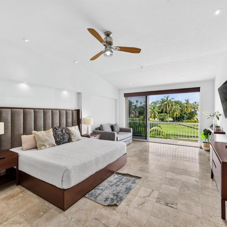 Residencia con alberca y vista al campo de golf - Casa de 4 dormitorios - 22