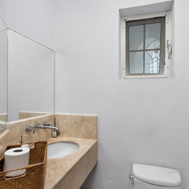 Residencia con alberca y vista al campo de golf - Casa de 4 dormitorios - 27