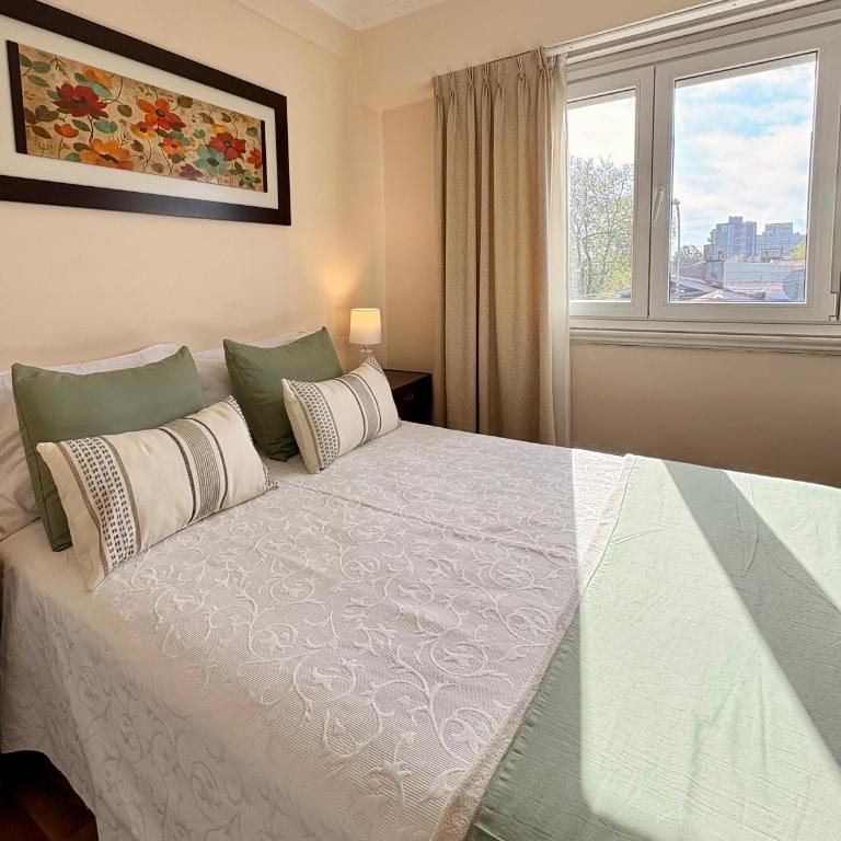 3 amb s/ Calle Guemes c/ cochera - Two-Bedroom Apartment - 11