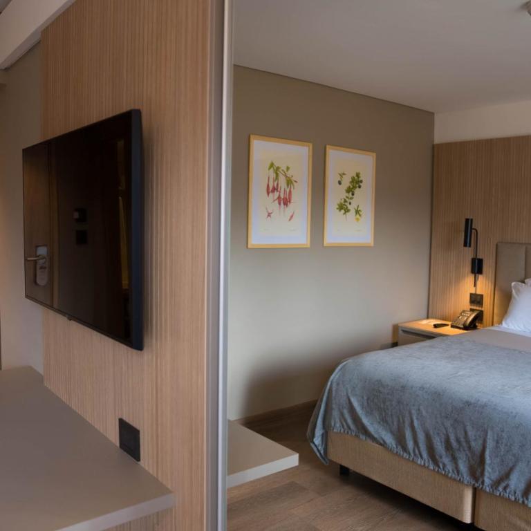 Intersur Amancay Bariloche - Standard Double Room - 5