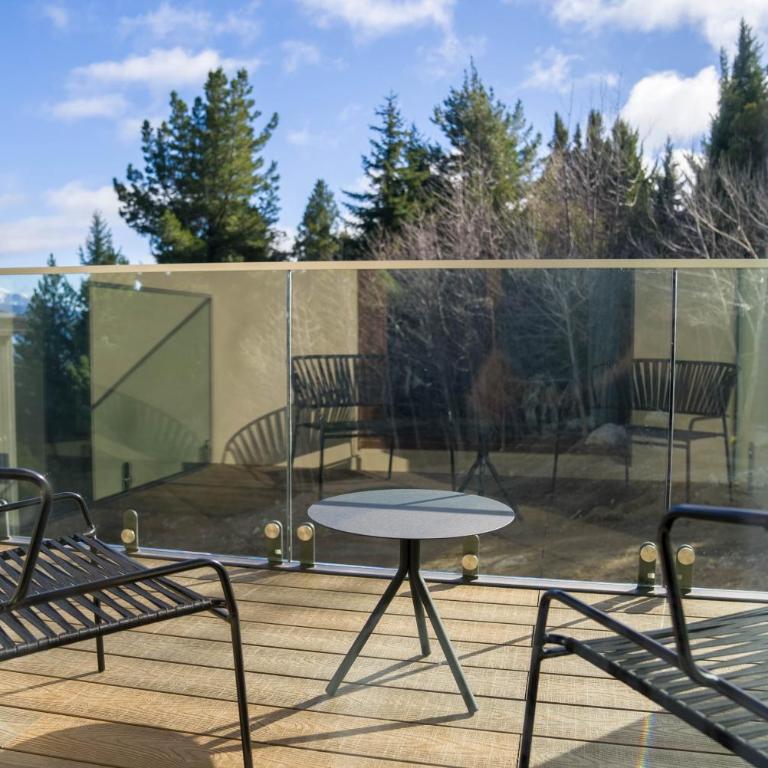 Intersur Amancay Bariloche - Suite with Garden View - 1