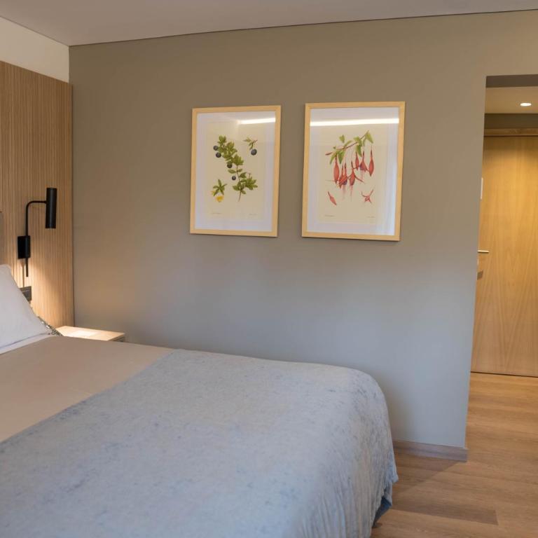 Intersur Amancay Bariloche - Suite with Garden View - 5