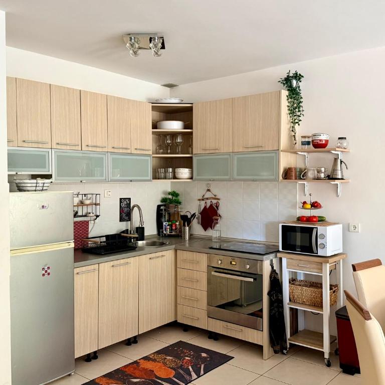 Apartment "Gluecks-Griff" inside "Becici Sunset Apartments" - Apartman sa 2 Spavaće Sobe - 10
