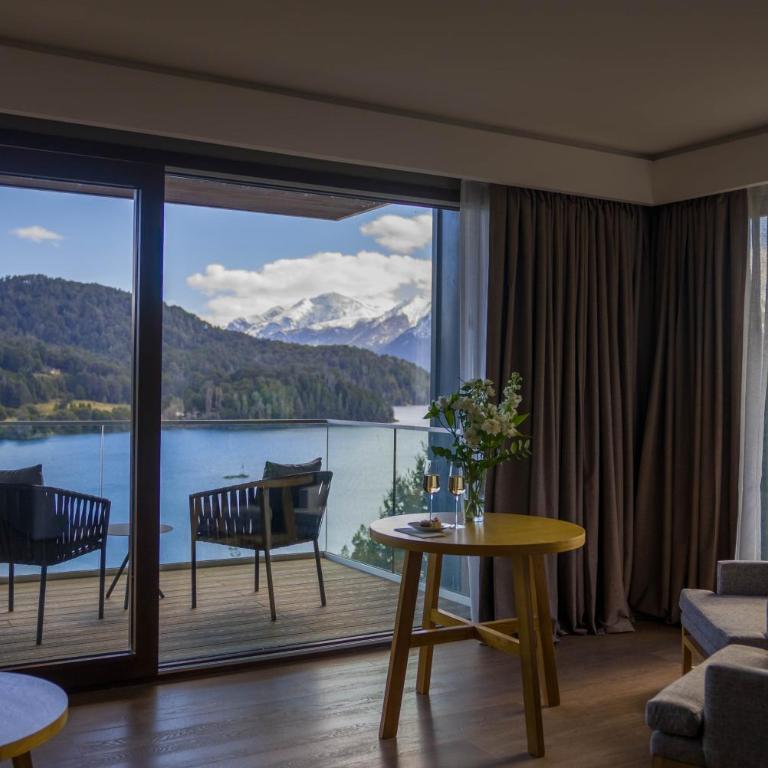 Intersur Amancay Bariloche - Suite with Lake View - 1