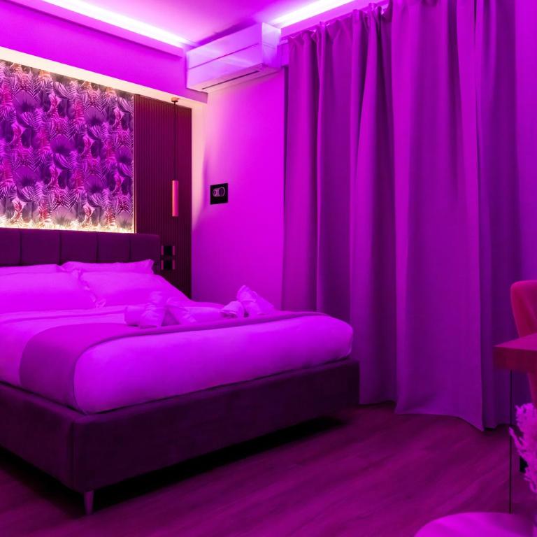 Aura Luxury Suites - Camera Matrimoniale con Bagno Privato - 26
