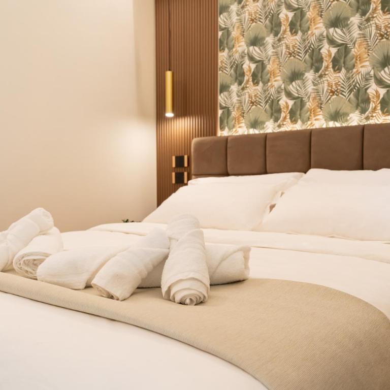 Aura Luxury Suites - Camera Matrimoniale con Bagno Privato - 39