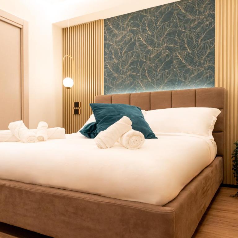 Aura Luxury Suites - Camera Matrimoniale con Bagno Privato - 1
