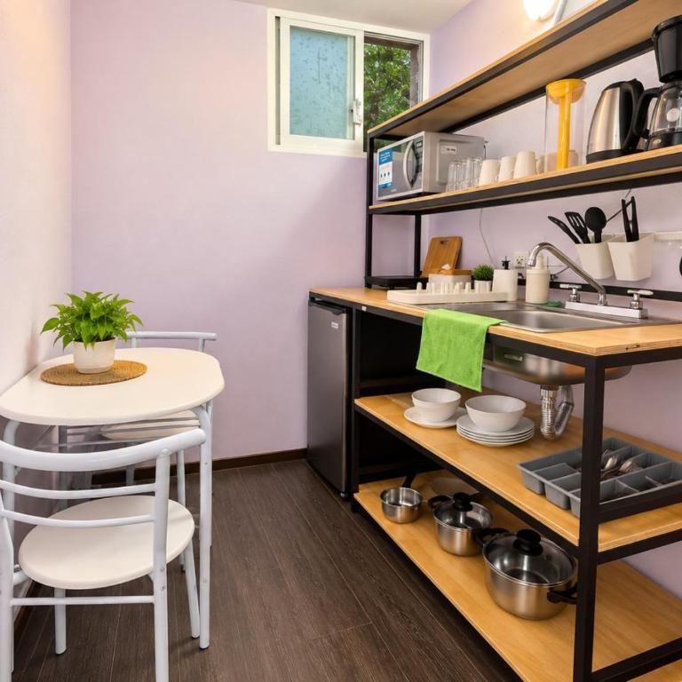 Suite Naranja para hasta 5 huéspedes | Cocina equipada, Wi-Fi rápido y excelente ubicación - Casa - 11