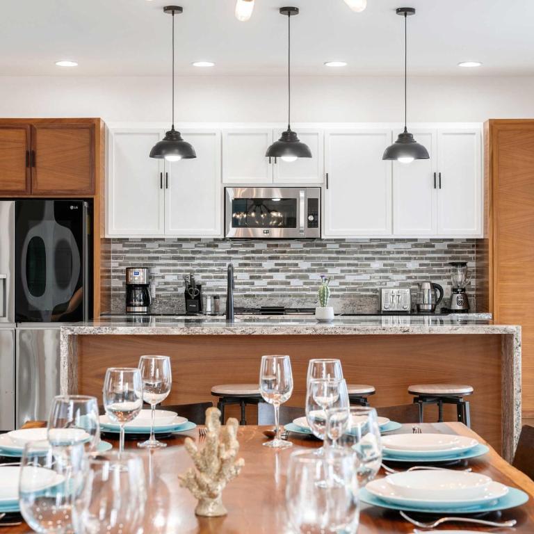 Elegant 6BR Oasis with Ocean Views Pool & Golf - Casa - 24